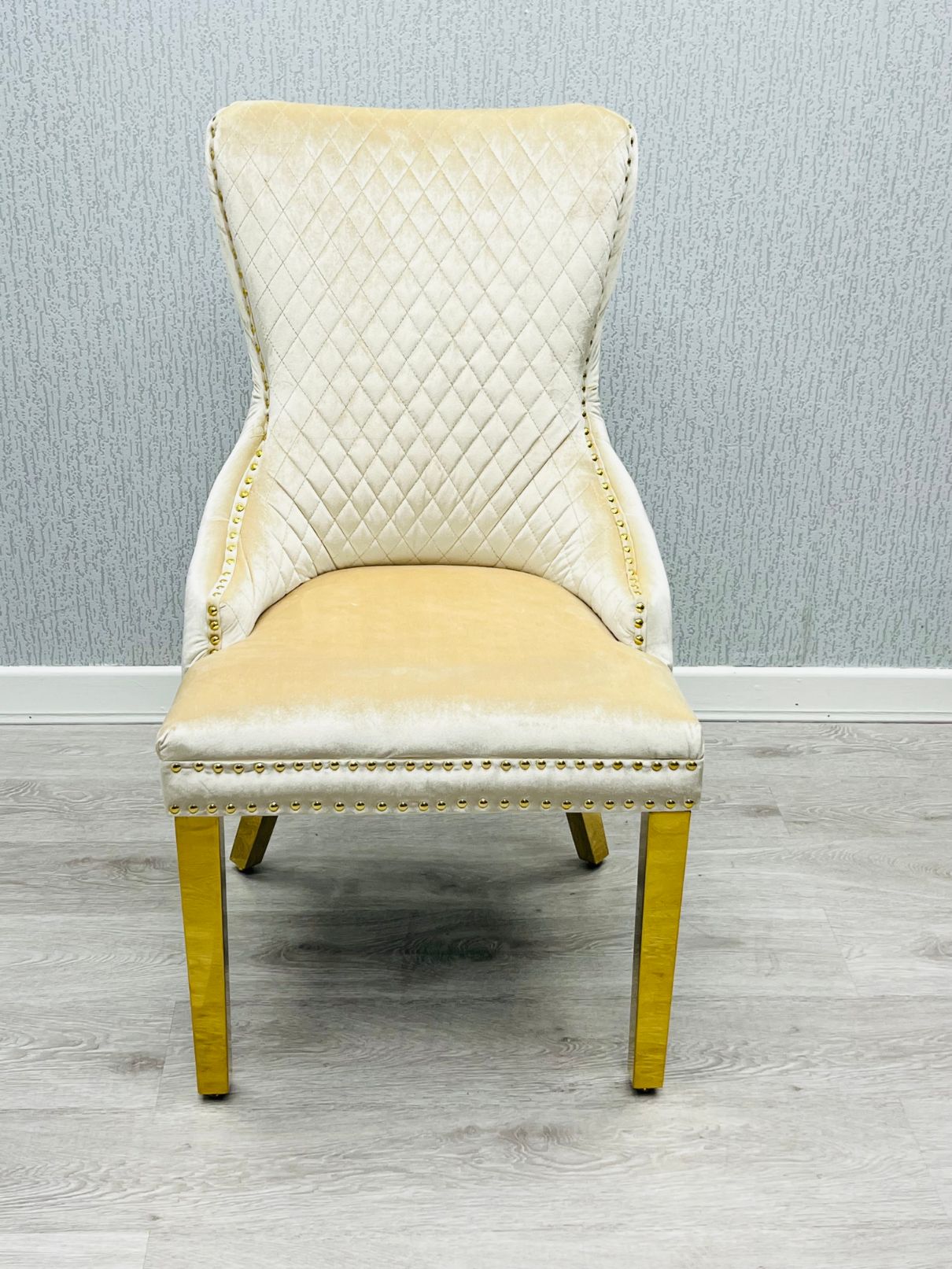 Victoria Cream Ring Knocker Chair