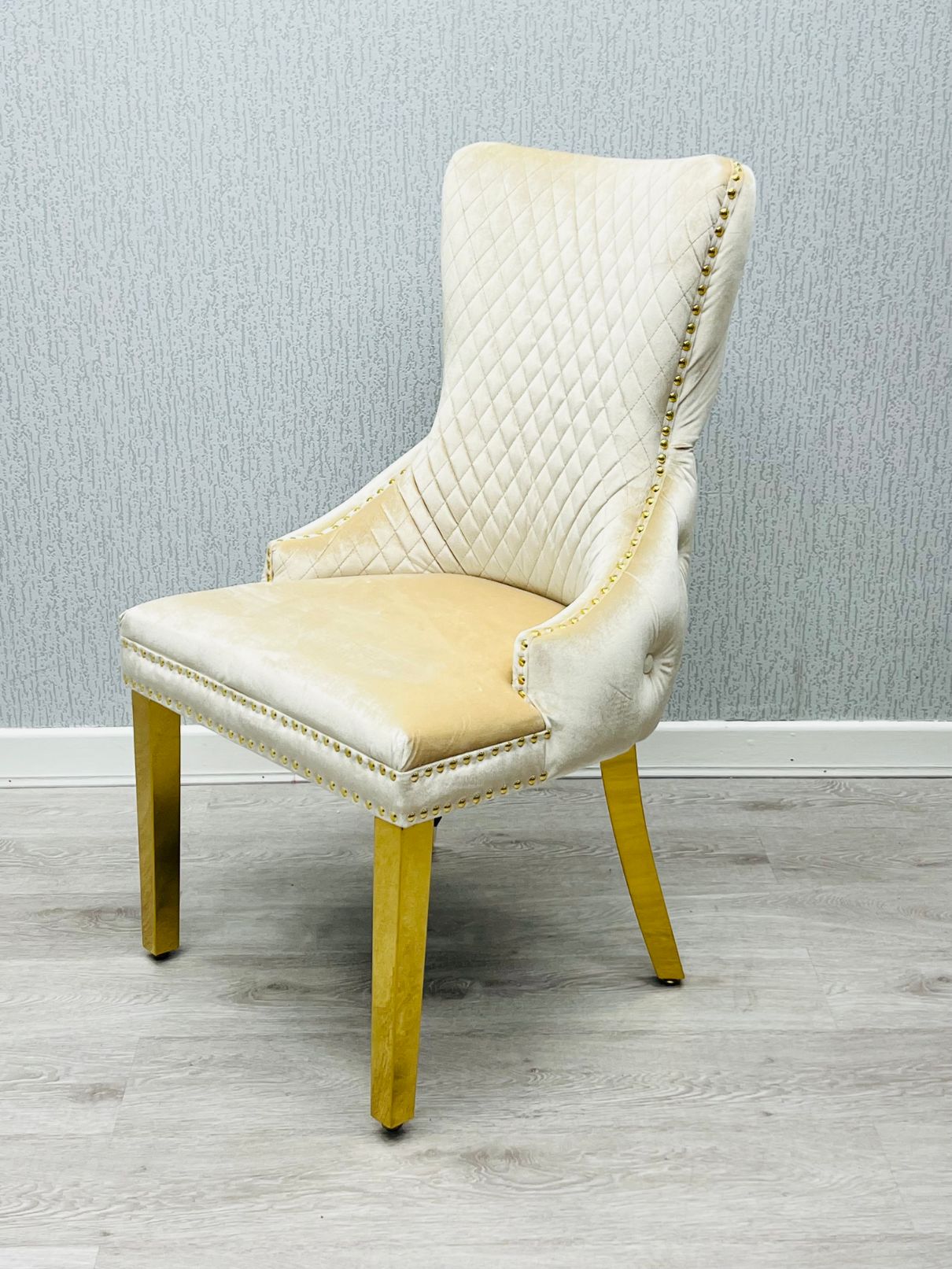 Victoria Cream Ring Knocker Chair